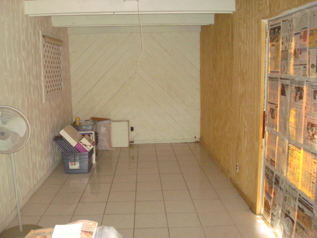 FLORIDA ROOM LOOKING EAST