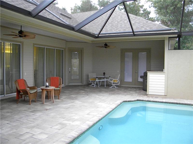Courtyard View