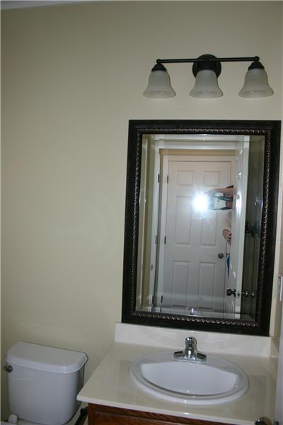 1/2 bath downstairs