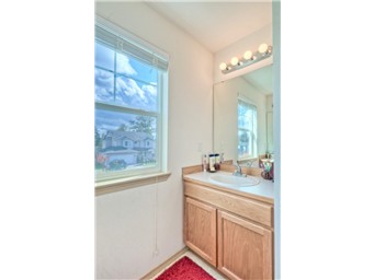 2nd bath needs 3 pictures to show you size