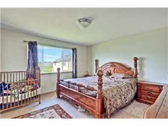 large master bedroom