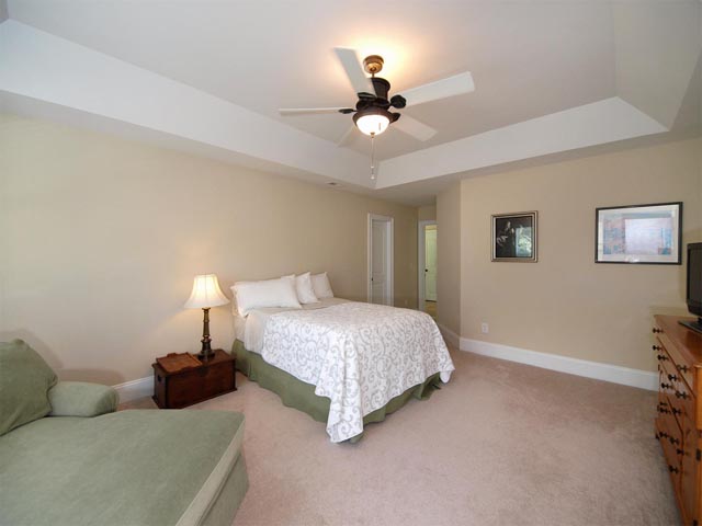 Upstairs master suite