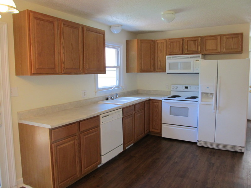 Abundant cabinetry in kitchen
