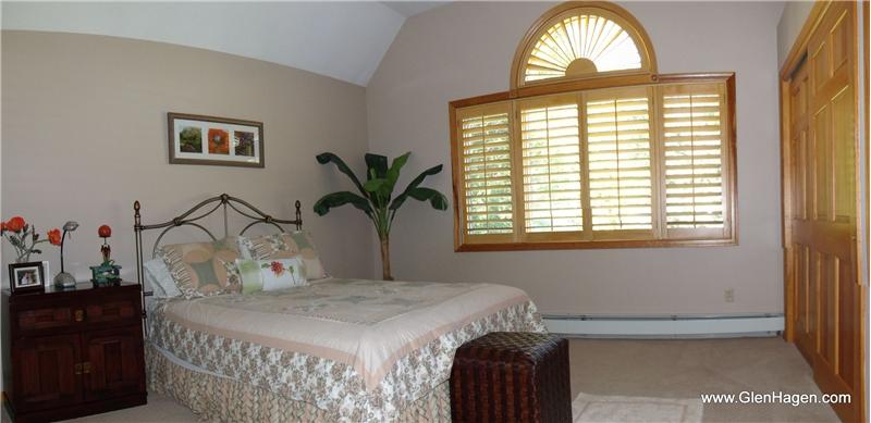 1st Fl Bedroom with Vaulted Ceiling