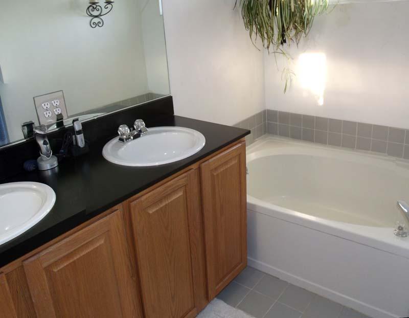 1 of 2.5 Baths