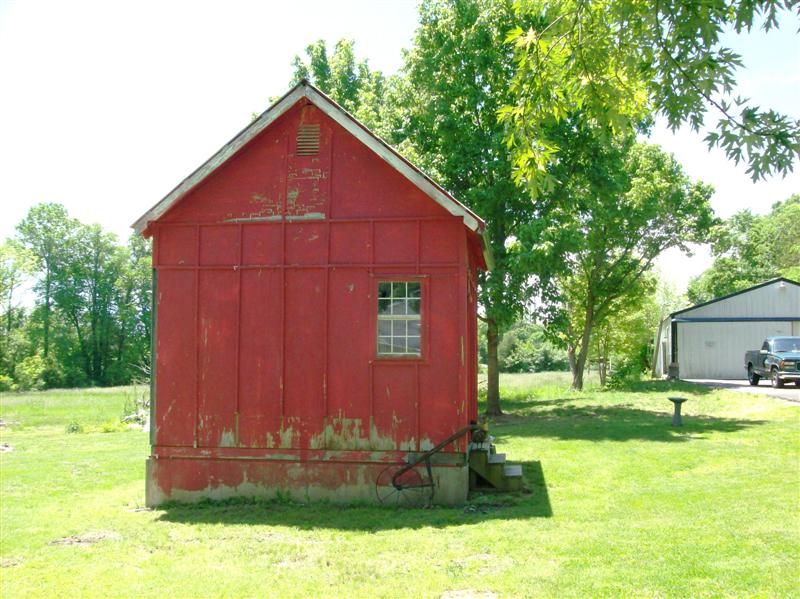 small outbuilding