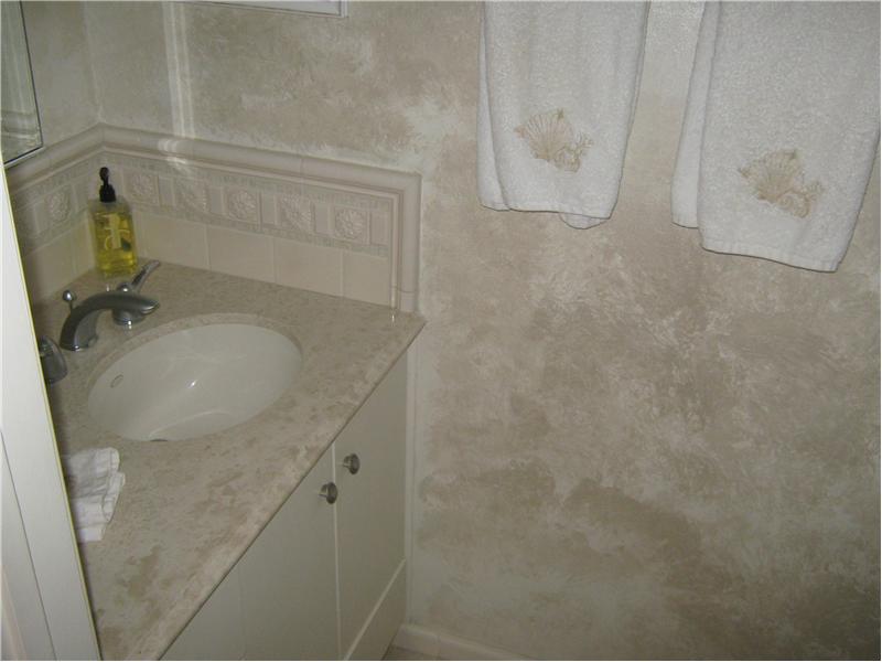 1/2 bath on main level