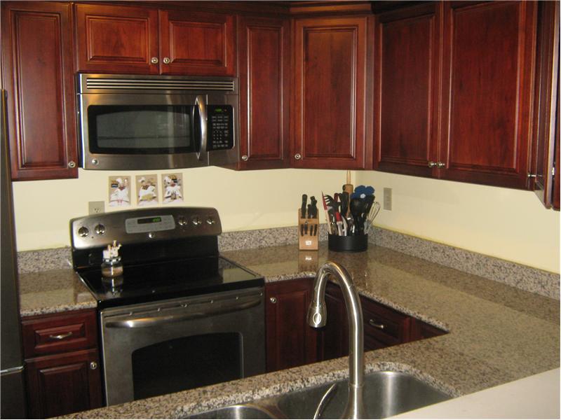 Cherry Oak Cabinets with lots of counter space