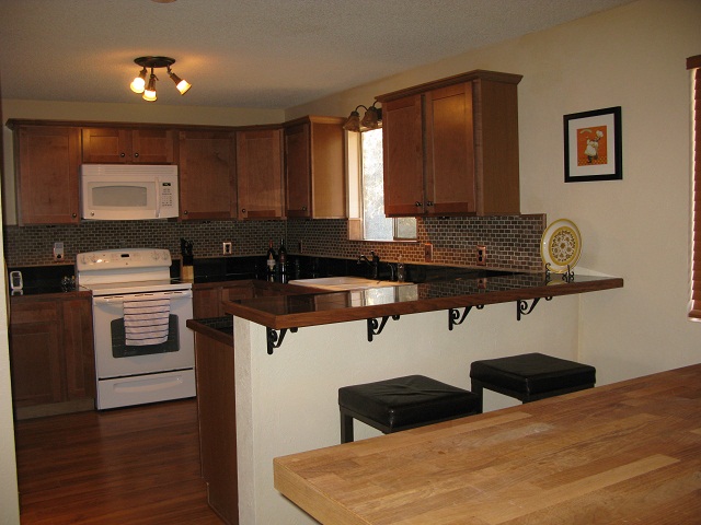 Dining/ Kitchen