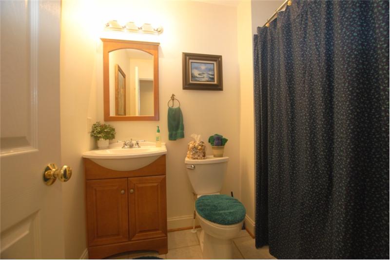 Hall full bath