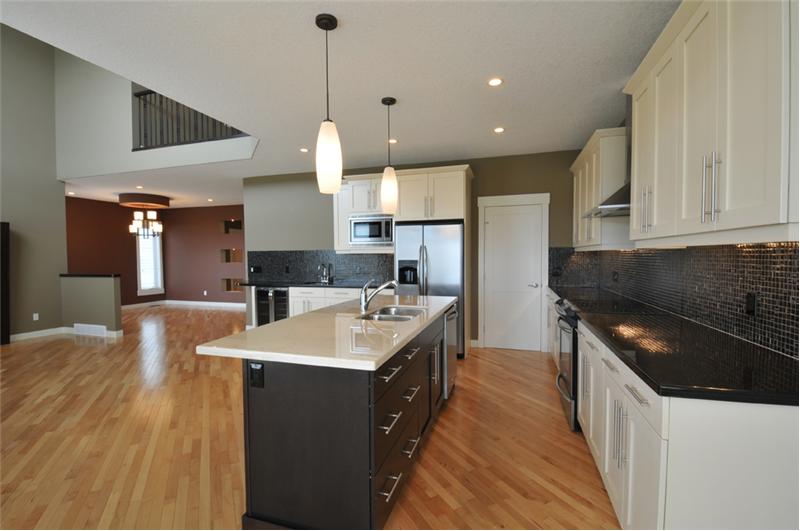 The island has quartz counter tops.