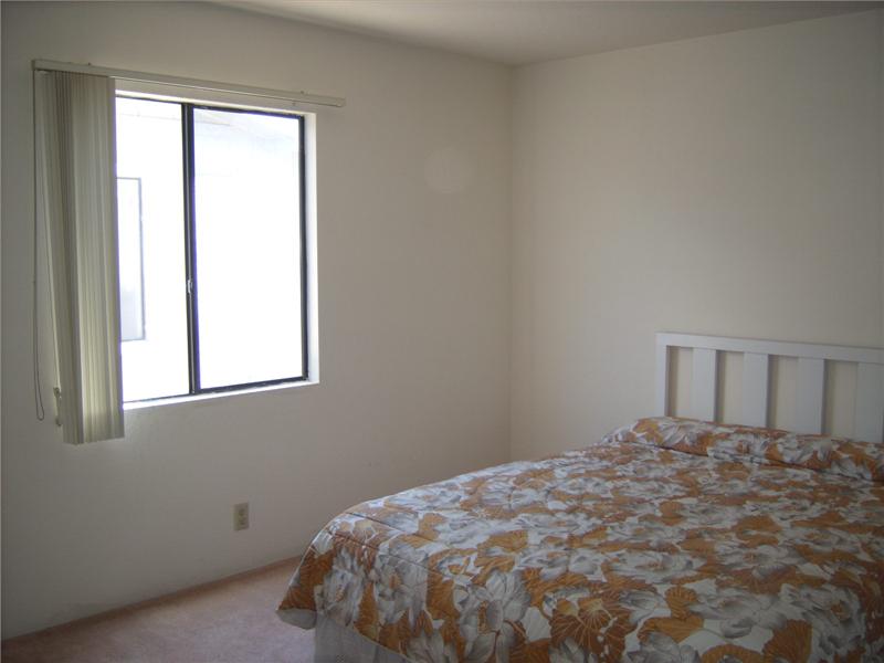 Guest bedroom