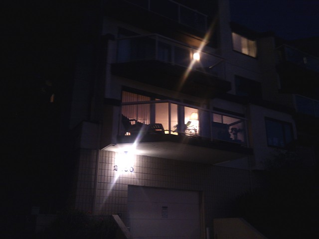 2250 Lakeshore Ave. #1 Oakland CA 94606 - Night view
