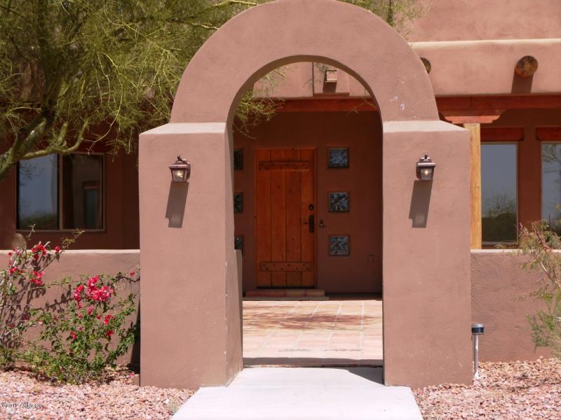 Desert Hills Horse Property For Sale
