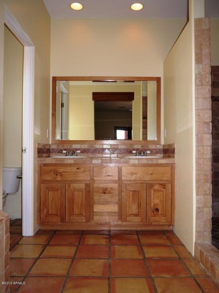 Desert Hills Horse Property For Sale