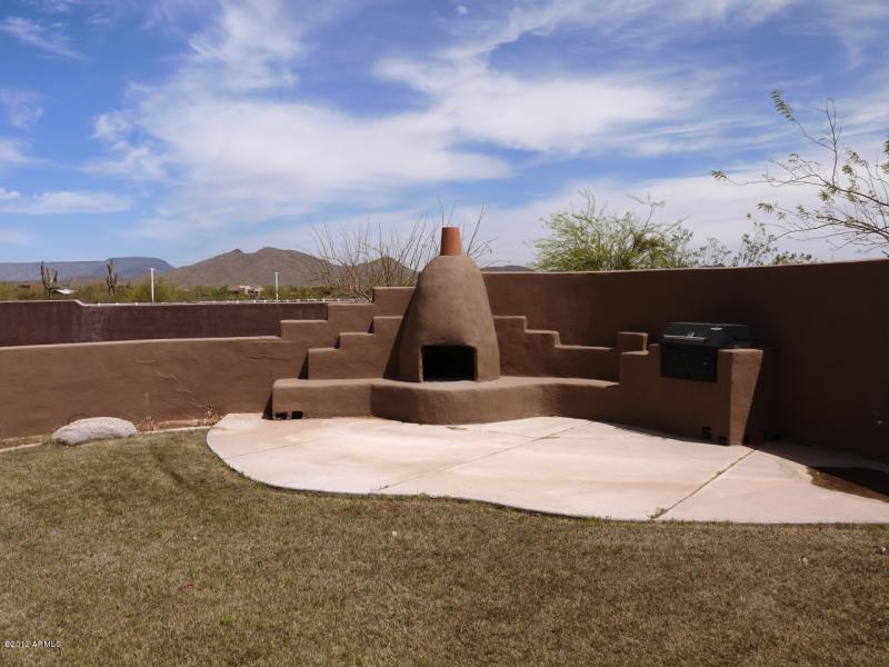 Desert Hills Horse Property For Sale