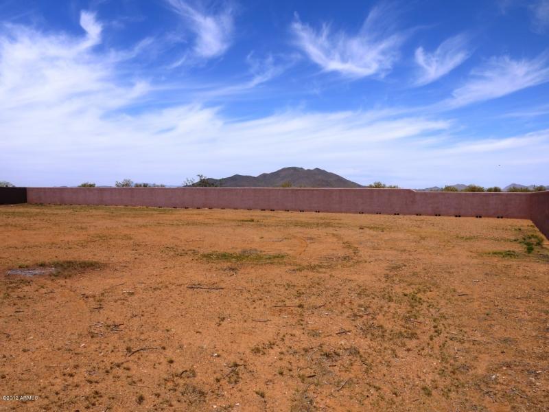 Desert Hills Horse Property For Sale