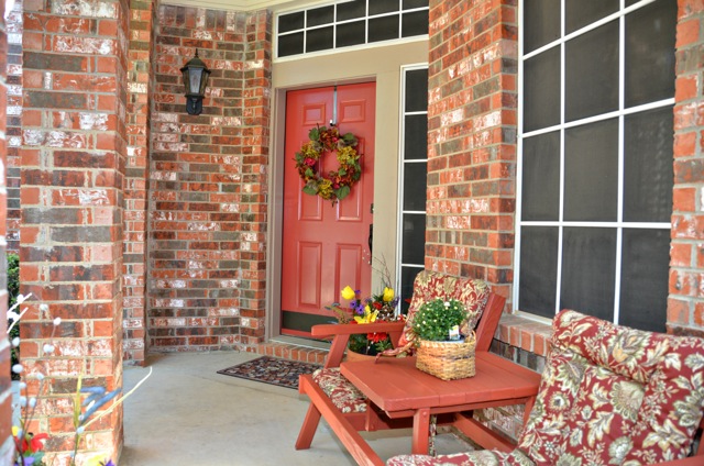 Home has beautiful curb appeal! Enjoy sitting on the front porch with morning coffee.