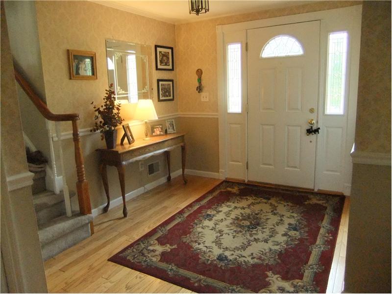 Foyer, hard wood floor