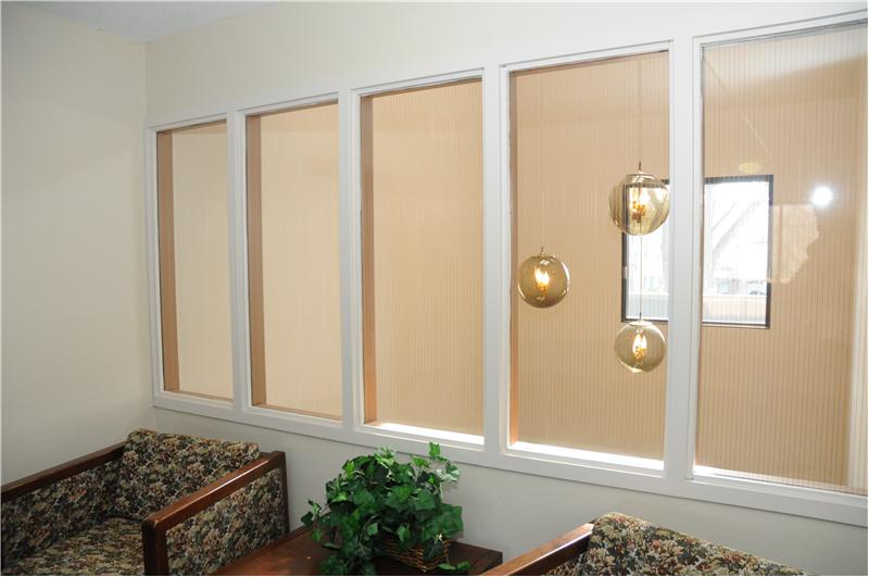 Fantastic common area light fixtures.