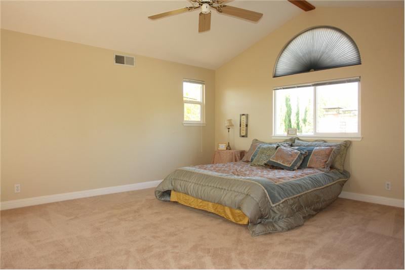 Upstairs Master Suite with Soaring Ceilings 6392 Slida, San Jose Lynbrook High home