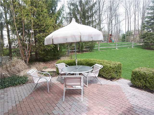 Patio/Deck:  Value your privacy? Enjoy sun-rise to sun-set ! Unwind on your private patio or relax in your screened porch