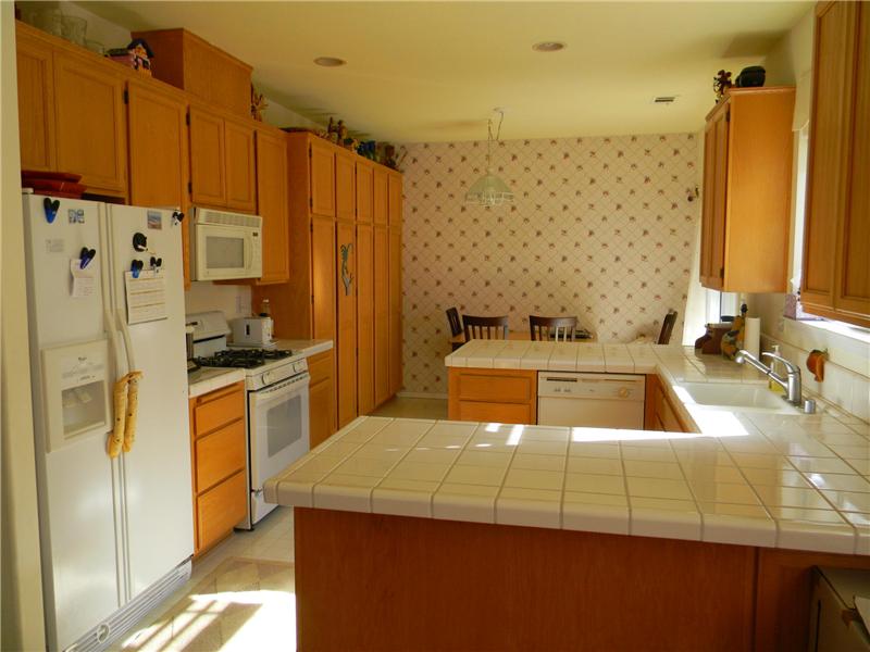 So many cupboards and lots of counter space!