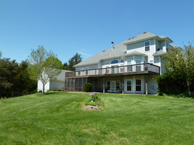 Back of house - lower level screen porch
