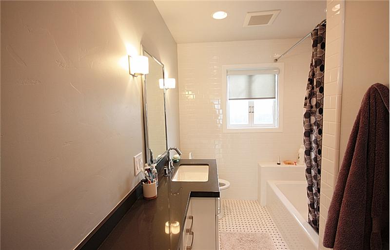 Huge counter space!