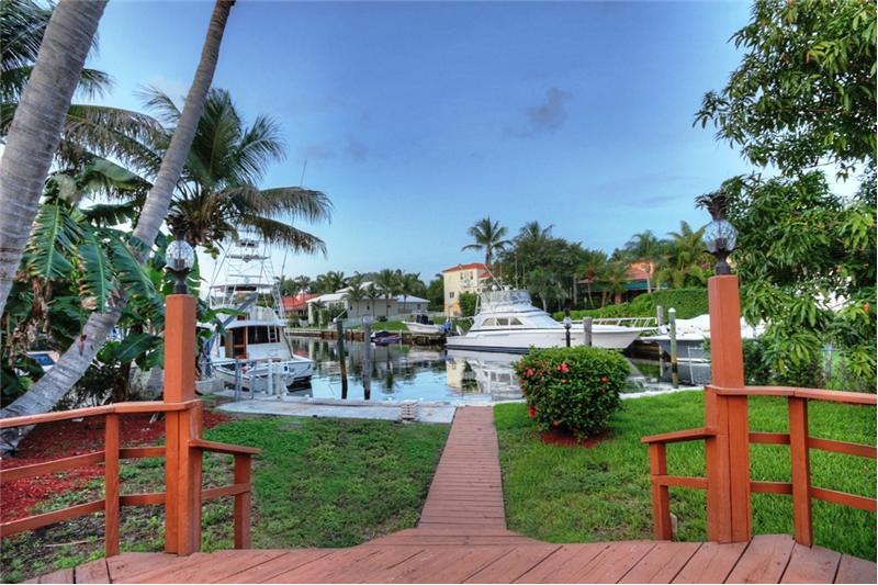No bridges to bay, waterfront home with dock