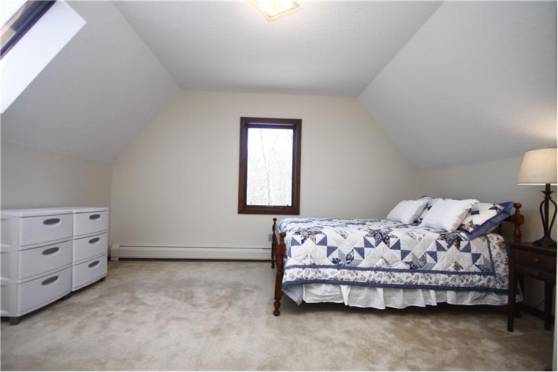 In-Law's 2nd Bedroom - Loft