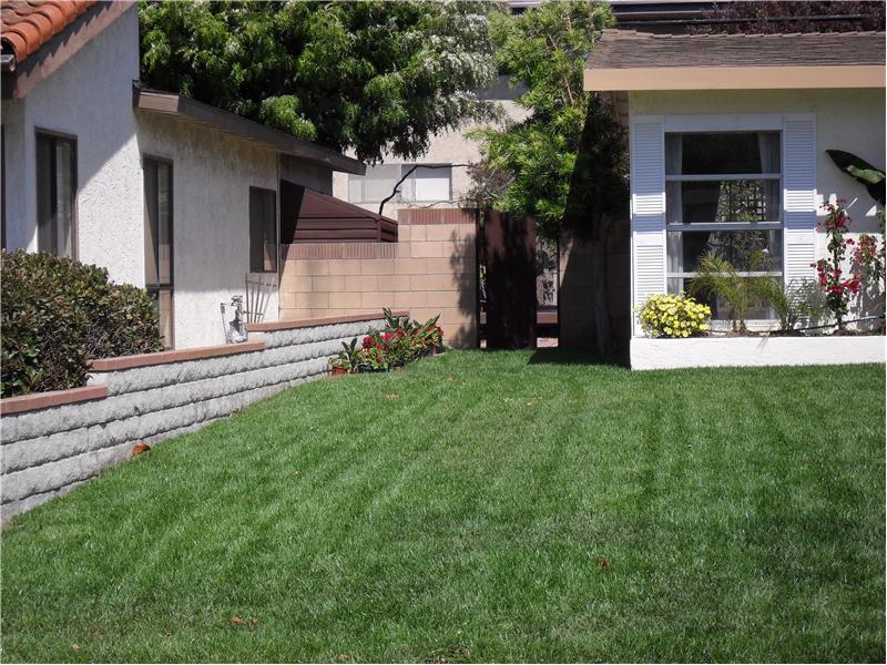 Entrance to backyard