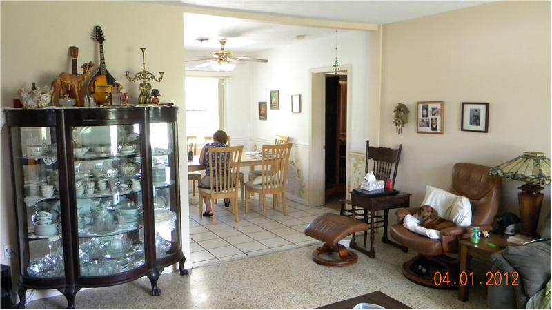 Living Room and Kitchen eating space
